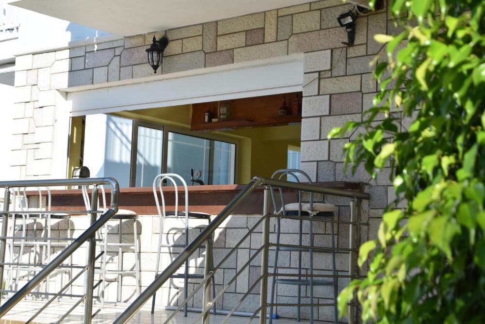 Aparthotel Clear Horizon Amoudi Exterior foto